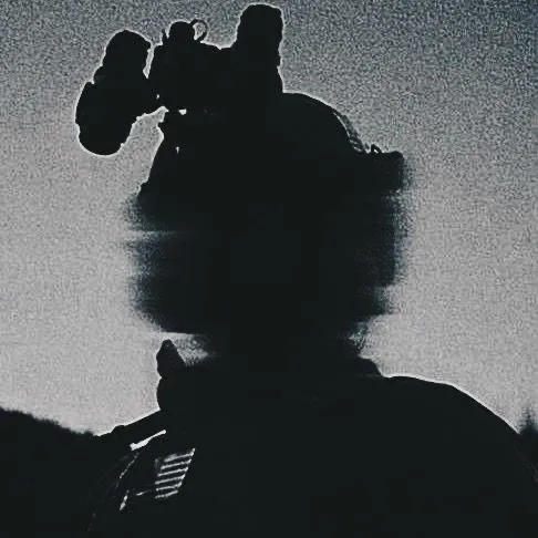 105 | ES Director | Leroiii